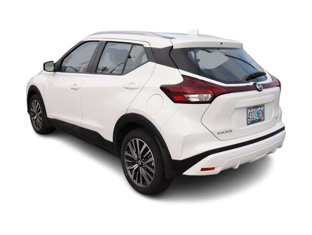 Thumbnail: 2021 Nissan Kicks - 4