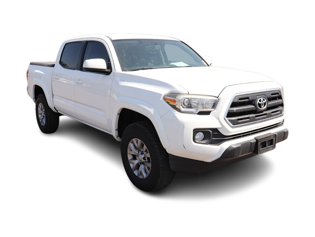 Thumbnail: 2017 Toyota Tacoma - 9