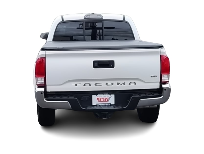 Thumbnail: 2017 Toyota Tacoma - 21