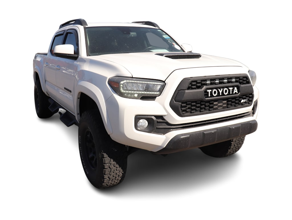 Thumbnail: 2020 Toyota Tacoma - 9