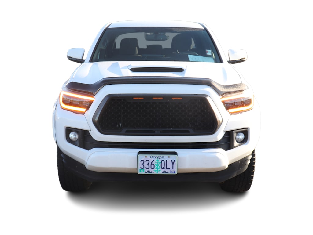 Thumbnail: 2017 Toyota Tacoma - 3