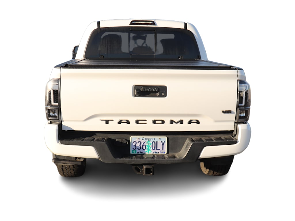 Thumbnail: 2017 Toyota Tacoma - 10