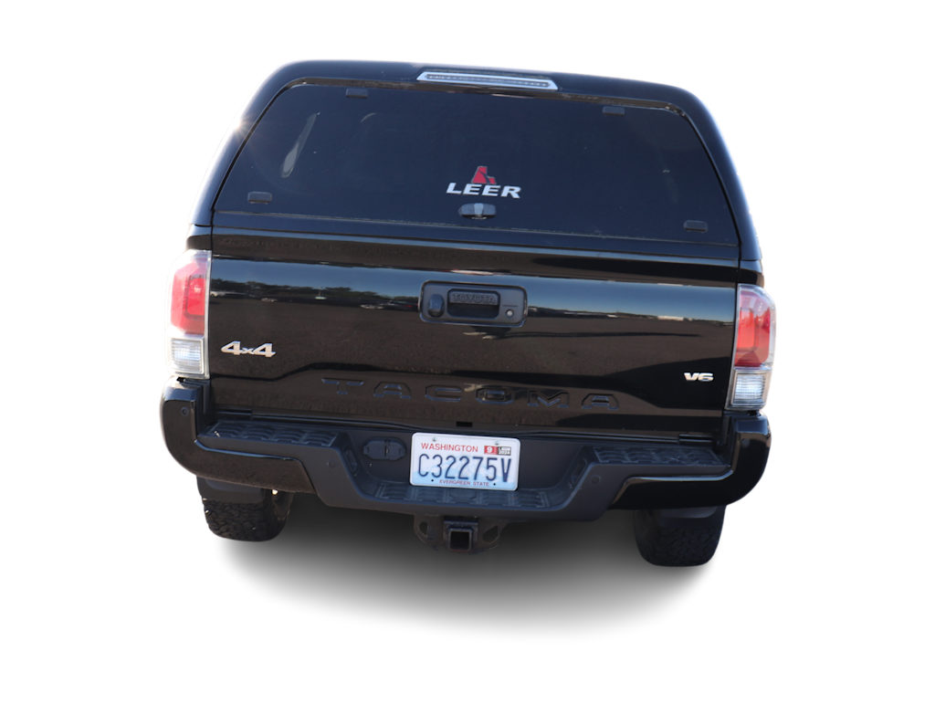 Thumbnail: 2017 Toyota Tacoma - 5