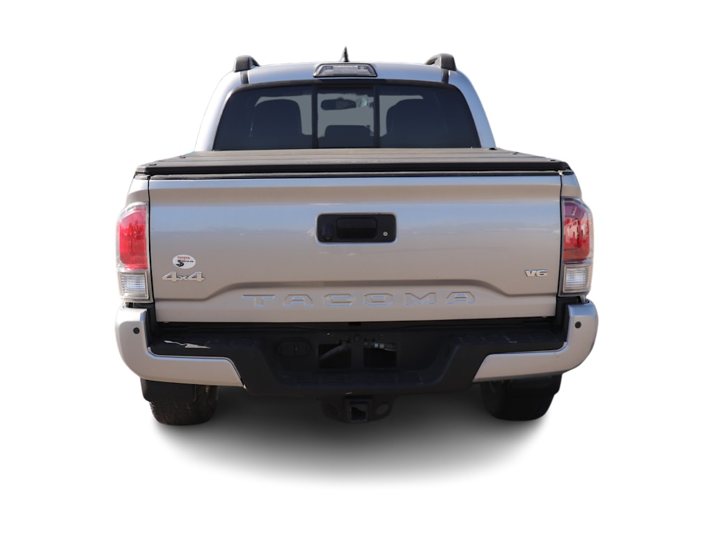 Thumbnail: 2016 Toyota Tacoma - 5