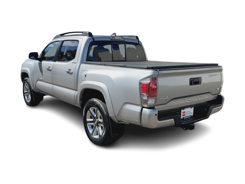 Thumbnail: 2016 Toyota Tacoma - 4