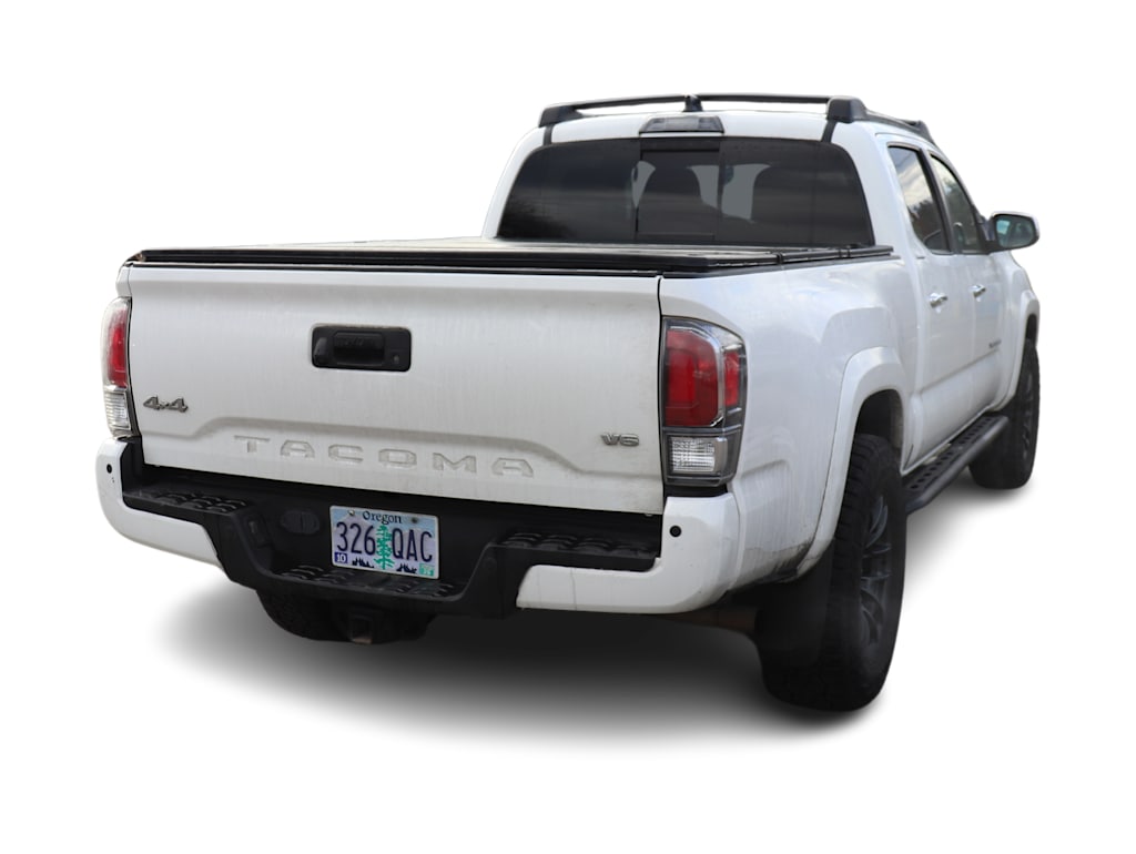 Thumbnail: 2021 Toyota Tacoma - 11