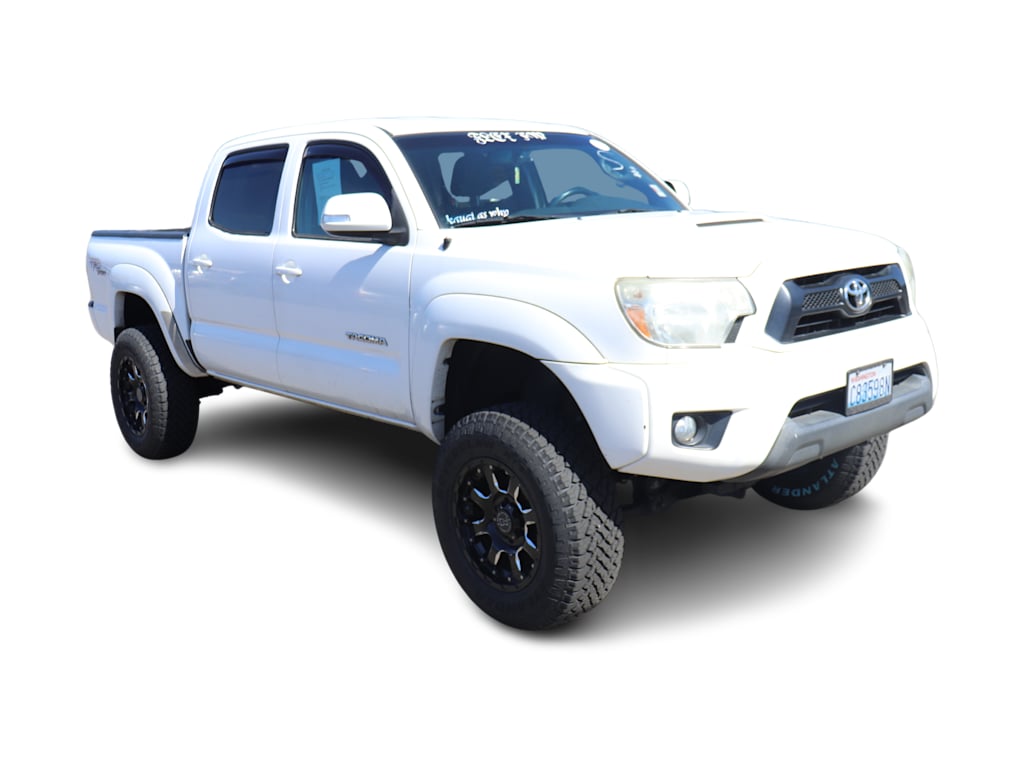 Thumbnail: 2013 Toyota Tacoma - 9