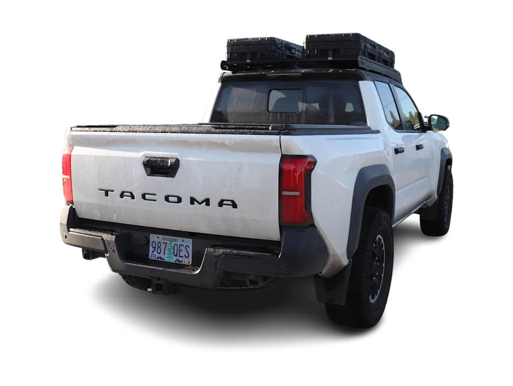 Thumbnail: 2024 Toyota Tacoma - 10