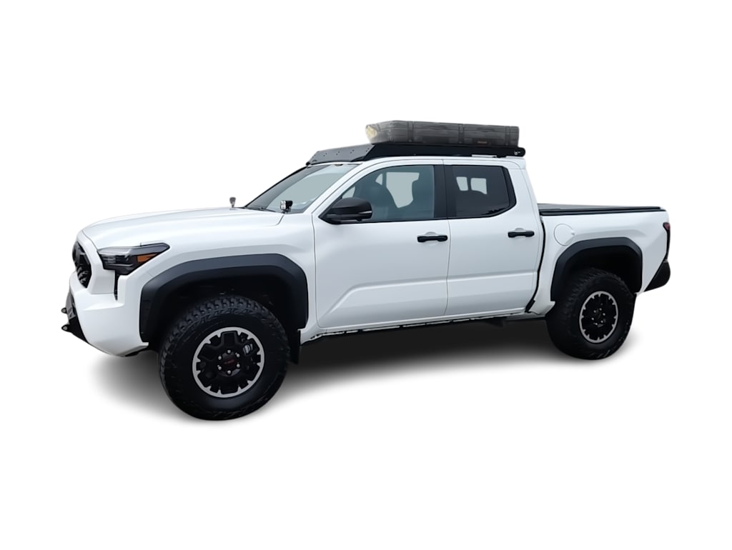 Thumbnail: 2024 Toyota Tacoma - 3