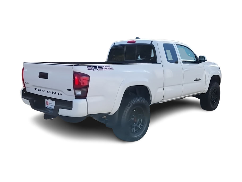 Thumbnail: 2022 Toyota Tacoma - 22