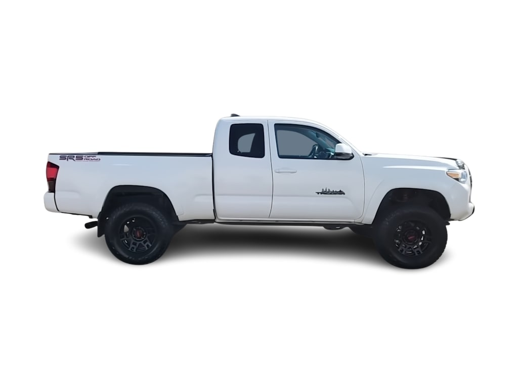 Thumbnail: 2022 Toyota Tacoma - 23