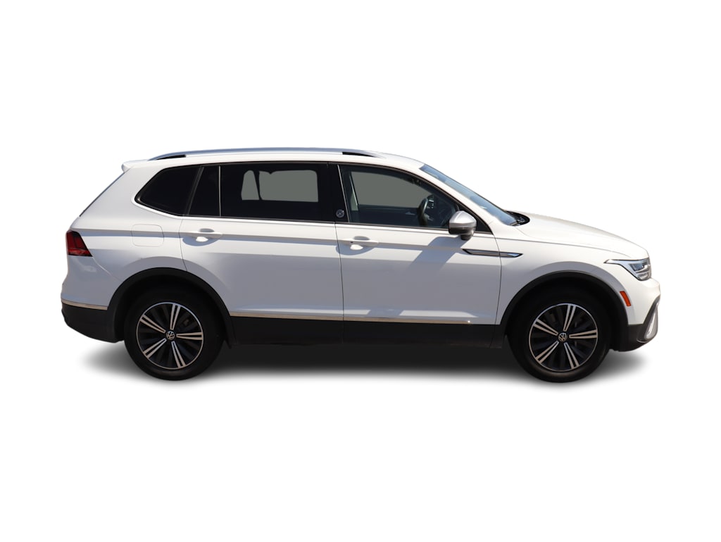 Thumbnail: 2024 Volkswagen Tiguan - 10