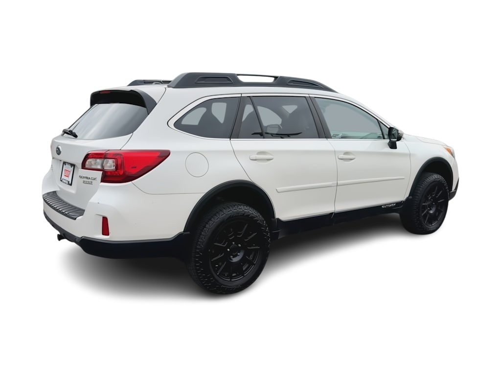 Thumbnail: 2015 Subaru Outback - 23