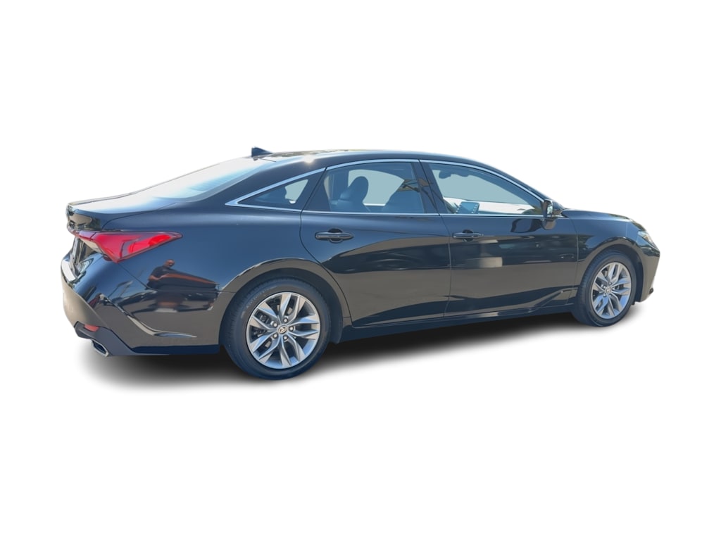 Thumbnail: 2022 Toyota Avalon - 4