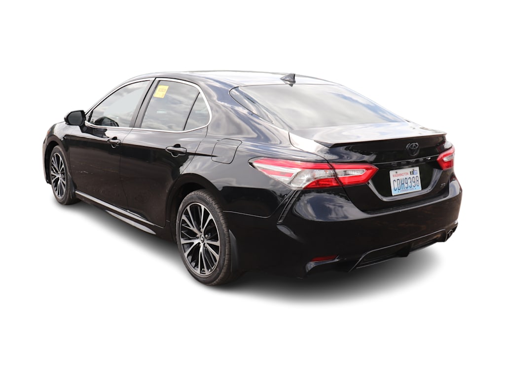 Thumbnail: 2019 Toyota Camry - 4