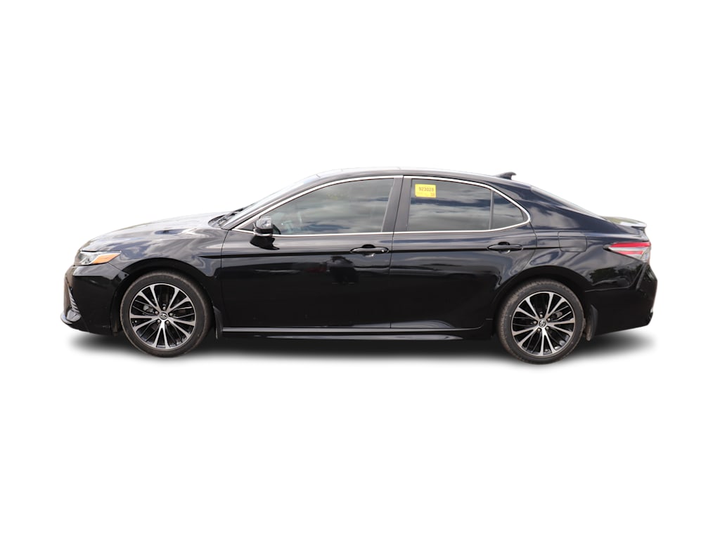 Thumbnail: 2019 Toyota Camry - 3