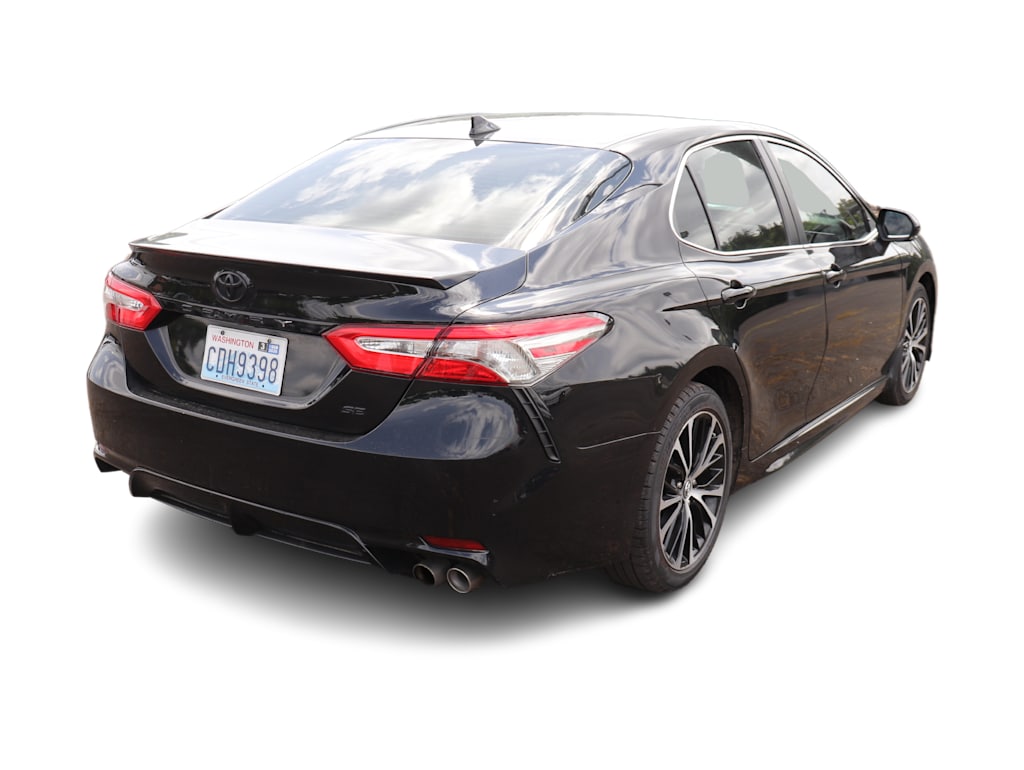 Thumbnail: 2019 Toyota Camry - 11