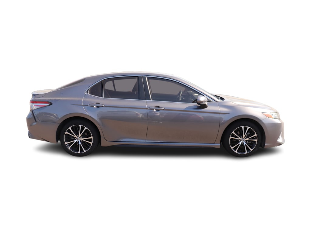Thumbnail: 2019 Toyota Camry - 10