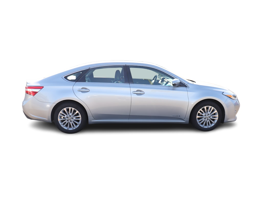 Thumbnail: 2015 Toyota Avalon - 10