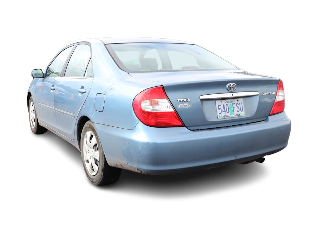 2003 Toyota Camry XLE 3