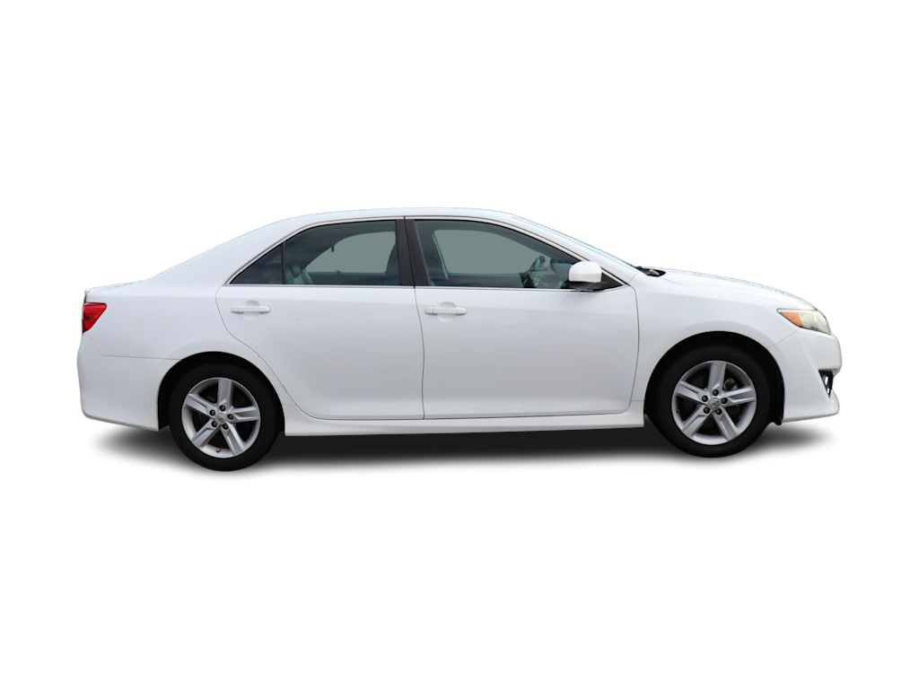Thumbnail: 2012 Toyota Camry - 10