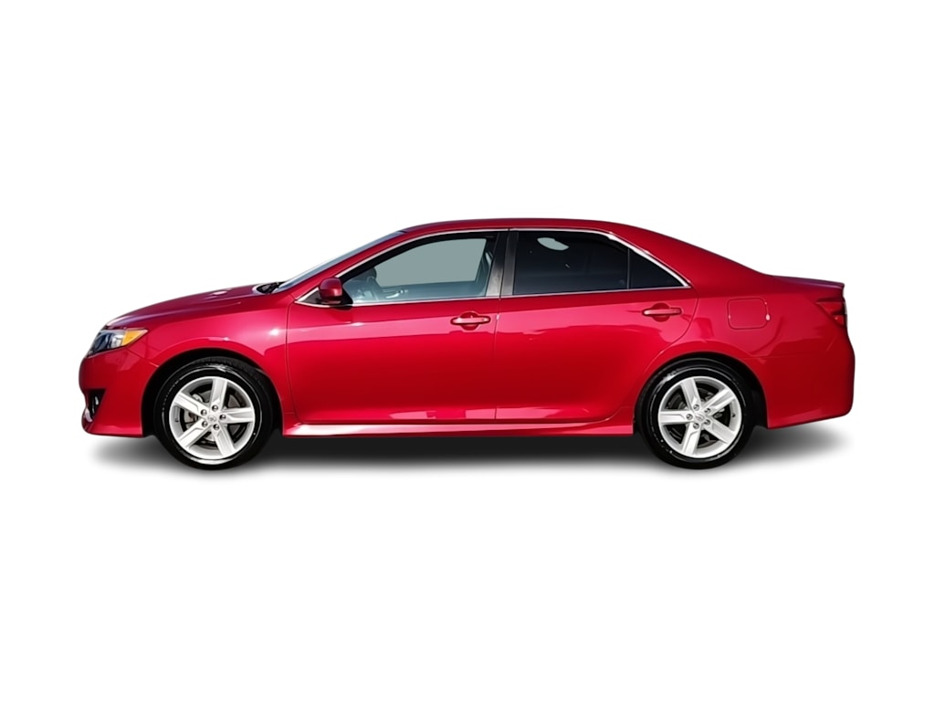 Thumbnail: 2014 Toyota Camry - 3