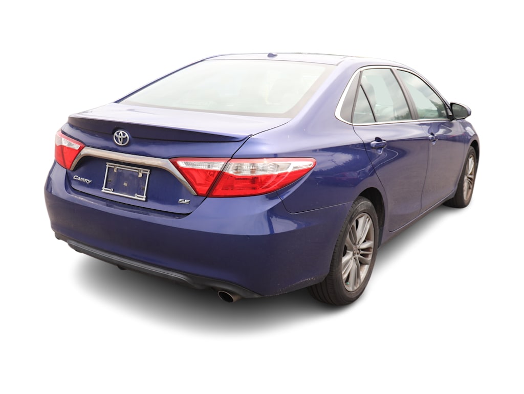 Thumbnail: 2015 Toyota Camry - 10