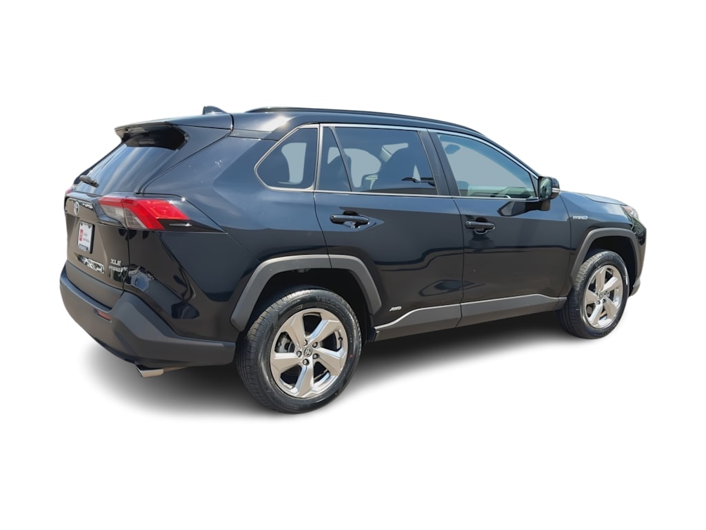 Thumbnail: 2021 Toyota RAV4 - 23