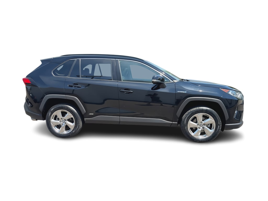 Thumbnail: 2021 Toyota RAV4 - 24