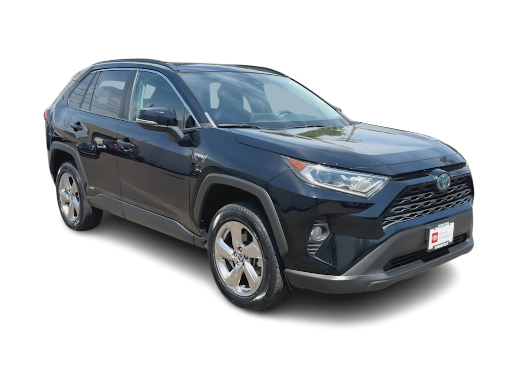 Thumbnail: 2021 Toyota RAV4 - 21