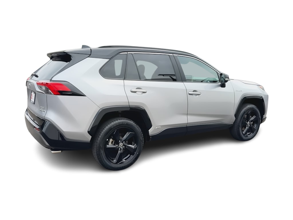 Thumbnail: 2021 Toyota RAV4 - 23