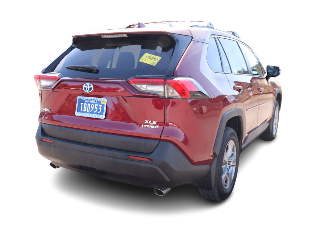 Thumbnail: 2022 Toyota RAV4 - 11