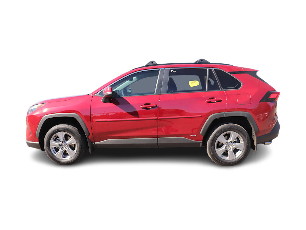 Thumbnail: 2022 Toyota RAV4 - 3