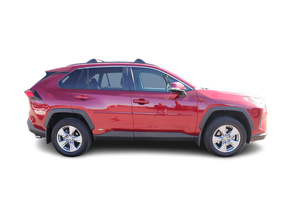 Thumbnail: 2022 Toyota RAV4 - 10