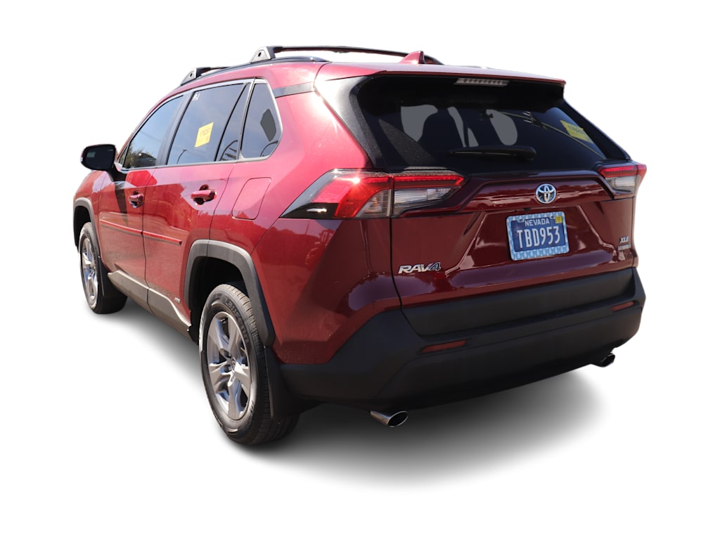 Thumbnail: 2022 Toyota RAV4 - 4