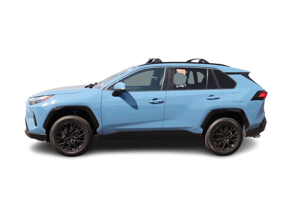 Thumbnail: 2022 Toyota RAV4 - 3