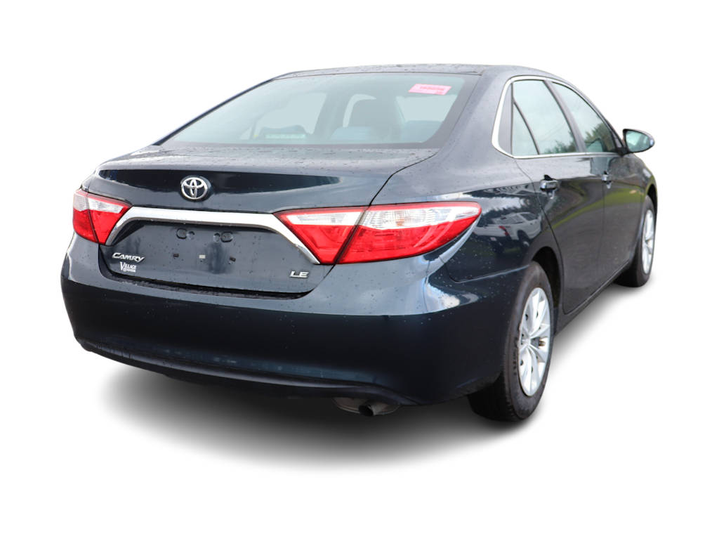 Thumbnail: 2016 Toyota Camry - 11