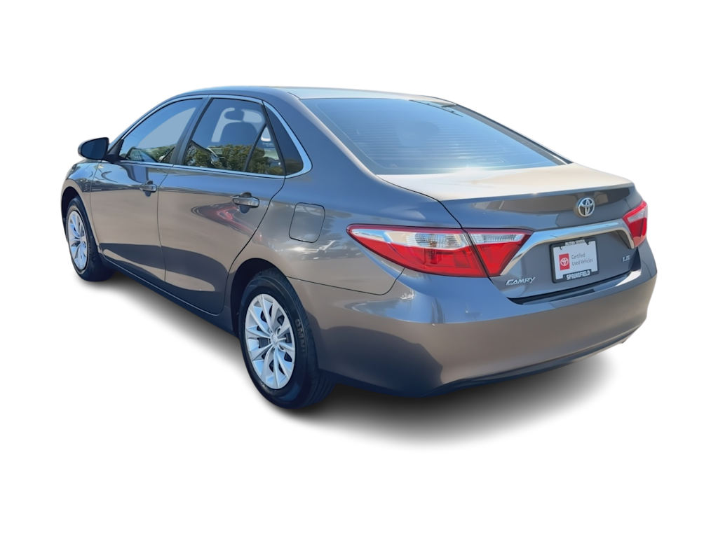 Thumbnail: 2016 Toyota Camry - 4