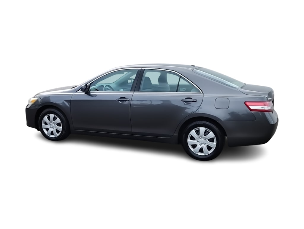 Thumbnail: 2011 Toyota Camry - 21