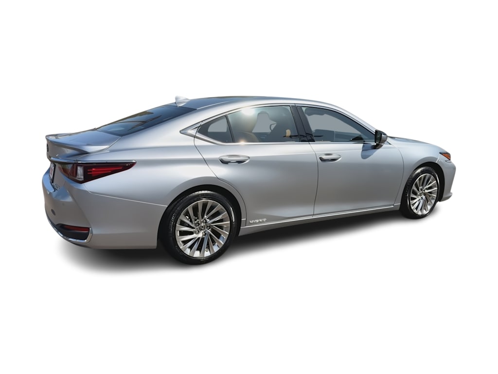 Thumbnail: 2022 Lexus ES - 21