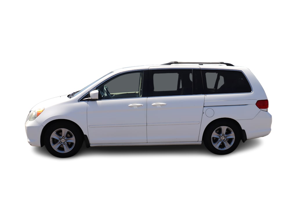 Thumbnail: 2010 Honda Odyssey - 3