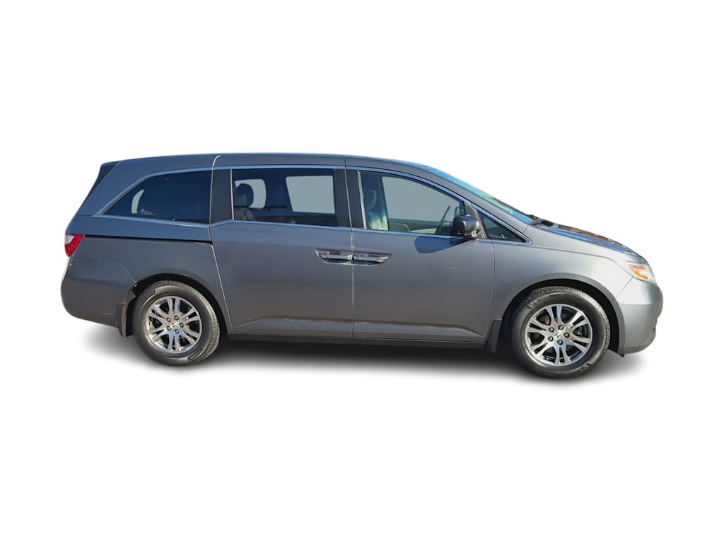 Thumbnail: 2012 Honda Odyssey - 24