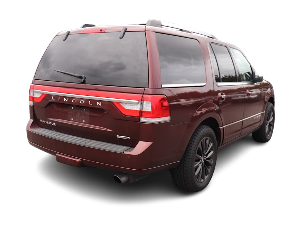 Thumbnail: 2015 Lincoln Navigator - 11
