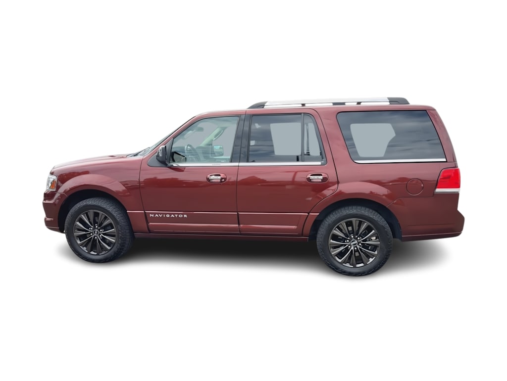 Thumbnail: 2015 Lincoln Navigator - 23