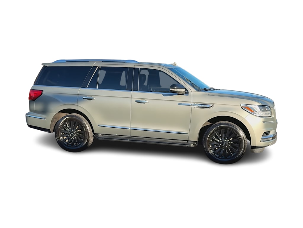 Thumbnail: 2019 Lincoln Navigator - 24