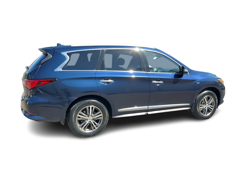 Thumbnail: 2017 INFINITI QX60 - 24