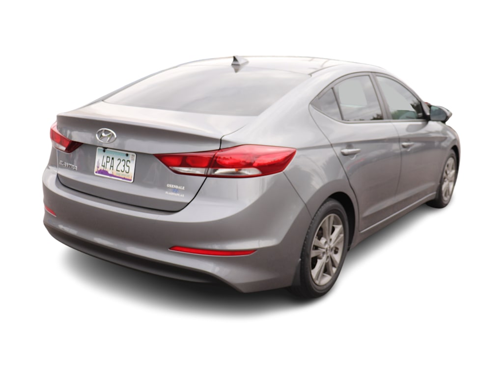 Thumbnail: 2018 Hyundai Elantra - 11