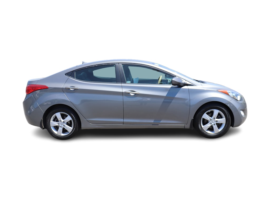 2013 Hyundai Elantra GLS 10