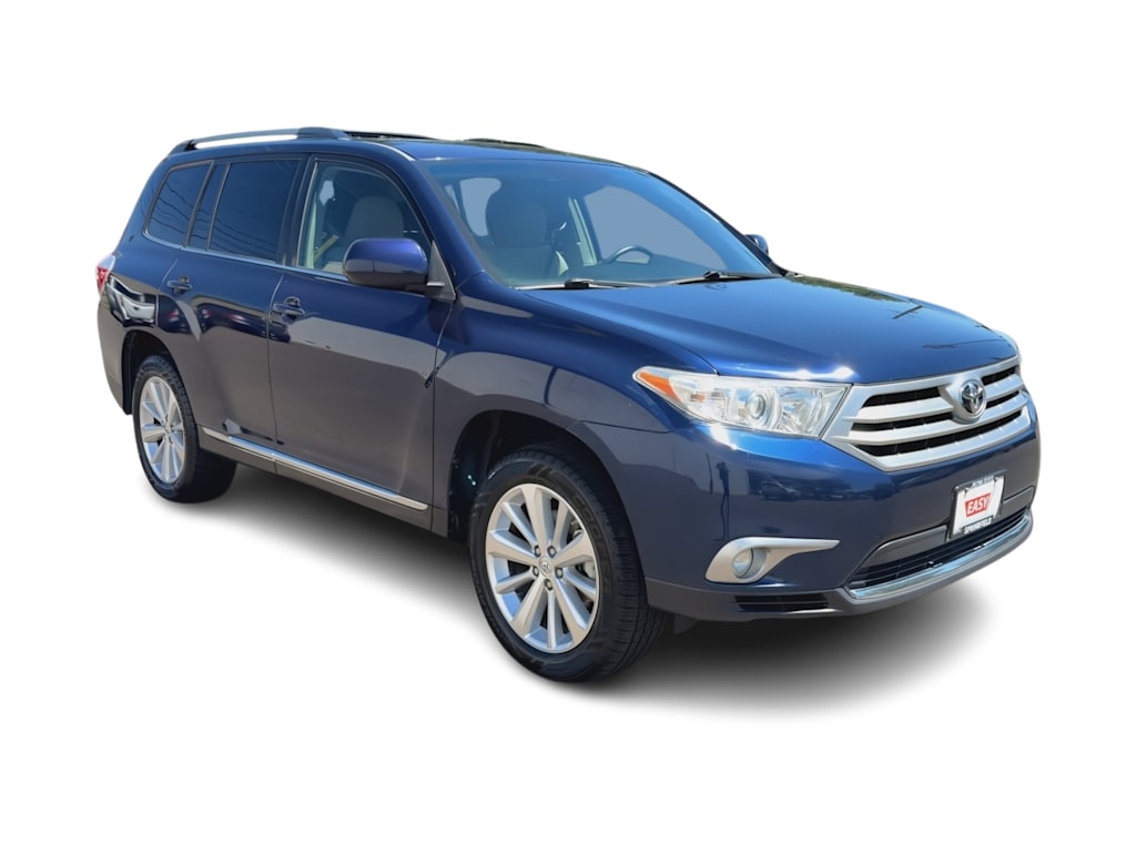 Thumbnail: 2011 Toyota Highlander - 20