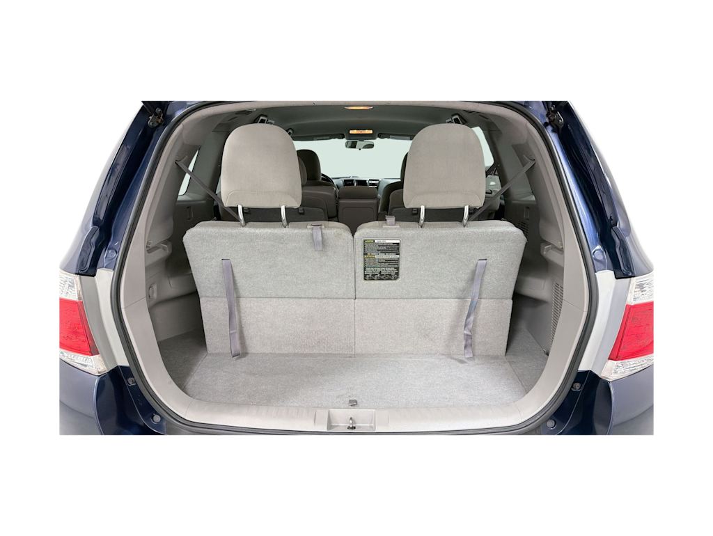 Thumbnail: 2011 Toyota Highlander - 18